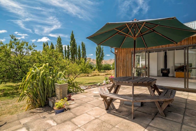 165 Governors Bay - Teddington Road, TEDDINGTON, LYTTELTON - Carousel 2