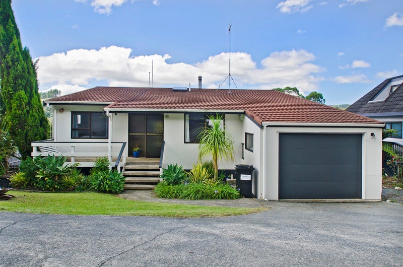 5 Boeing Road, Onerahi, Whangarei - Carousel 2