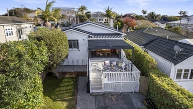 14 Sunny Brae Crescent, Westmere, Auckland - Carousel 1