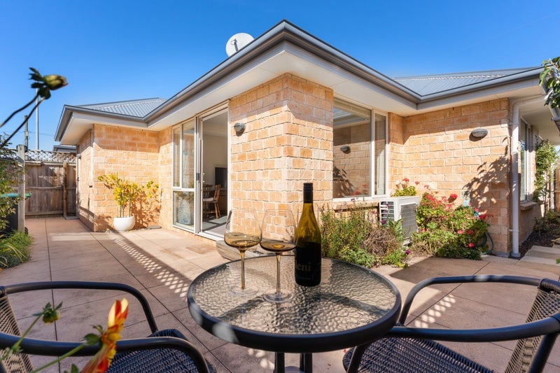 2/280 Halswell Road, Halswell, Christchurch - Carousel 2