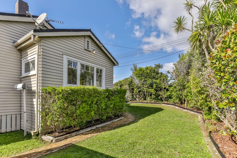 1/18 Bayswater Avenue, Bayswater, Auckland - Carousel 2