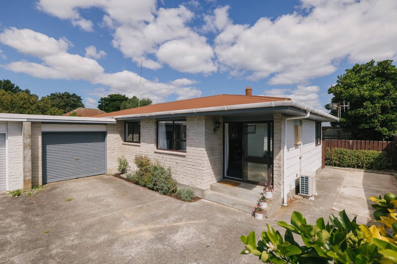 59 Crewe Crescent, Hokowhitu, Palmerston North - Carousel 1