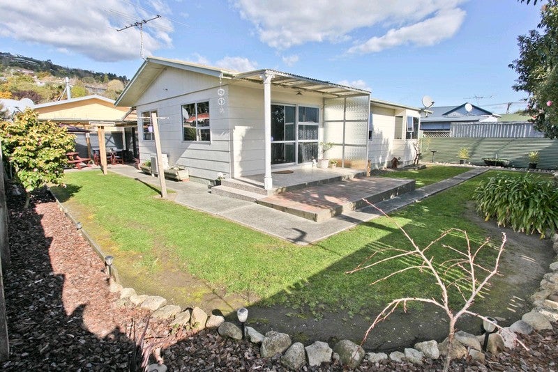 15C Rawhiti Street, Tahunanui, Nelson - Carousel 1