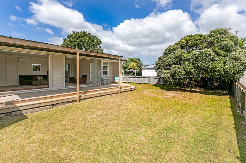 215B Williamson Road, Whangamatā - Carousel 2
