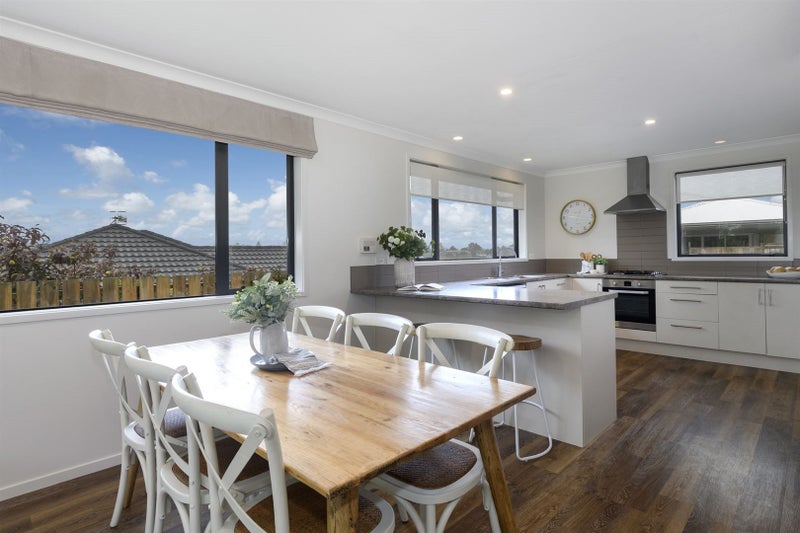 22 Valley View, Bethlehem, Tauranga - Carousel 1