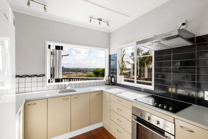 133 Ohauiti Road, Hairini, Tauranga - Carousel 2
