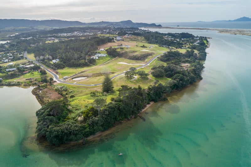 1 Garden Way, Mangawhai Heads, Mangawhai - Carousel 8