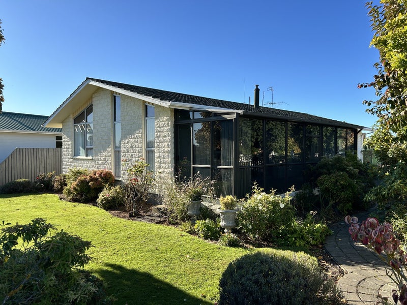 13 McElrea Place, Allenton, Ashburton - Carousel 2