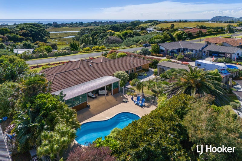 127 Koutunui Road, Athenree, Katikati - Carousel 2