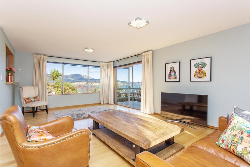 16 Harbour View Terrace, Cass Bay, Lyttelton - Carousel 1