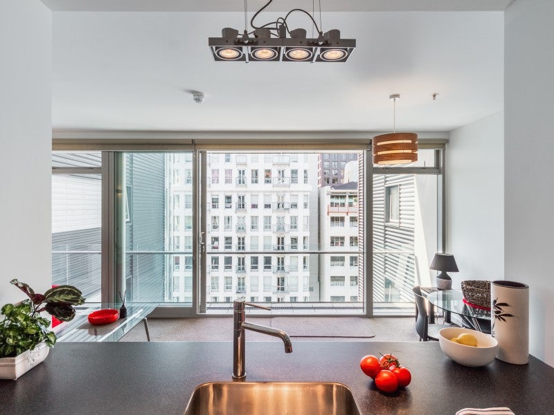 8J/164 The Terrace, Wellington Central, Wellington - Carousel 2