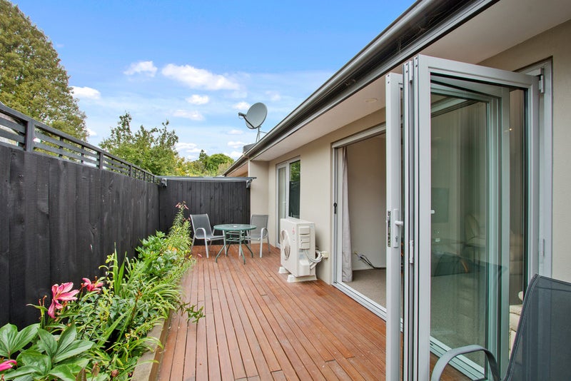 2/280 Yaldhurst Road, Avonhead, Christchurch - Carousel 1