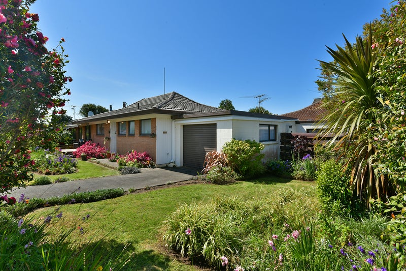 63 Centreway Road, Orewa, Orewa - Carousel 2