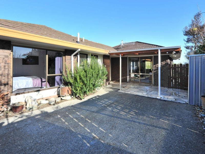 2/8 Penzance Street, Marybank, Nelson - Carousel 1