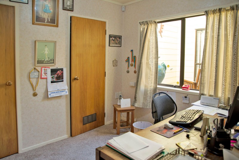 12 Foxbridge Lane, Conifer Grove, Takanini - Carousel 18