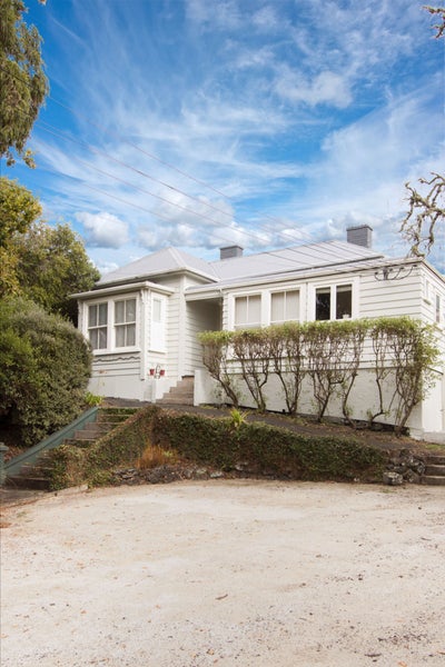 5 Malvern Road, Morningside, Auckland - Carousel 2