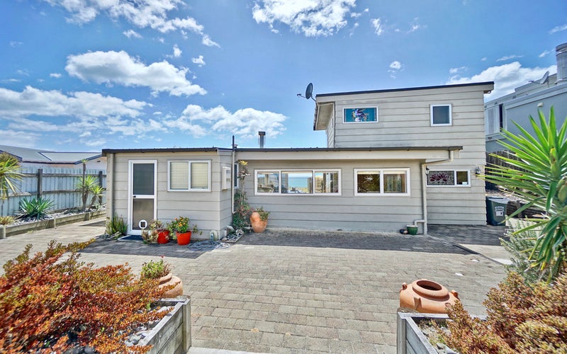 123 Pukehina Parade, Te Puke - Carousel 23