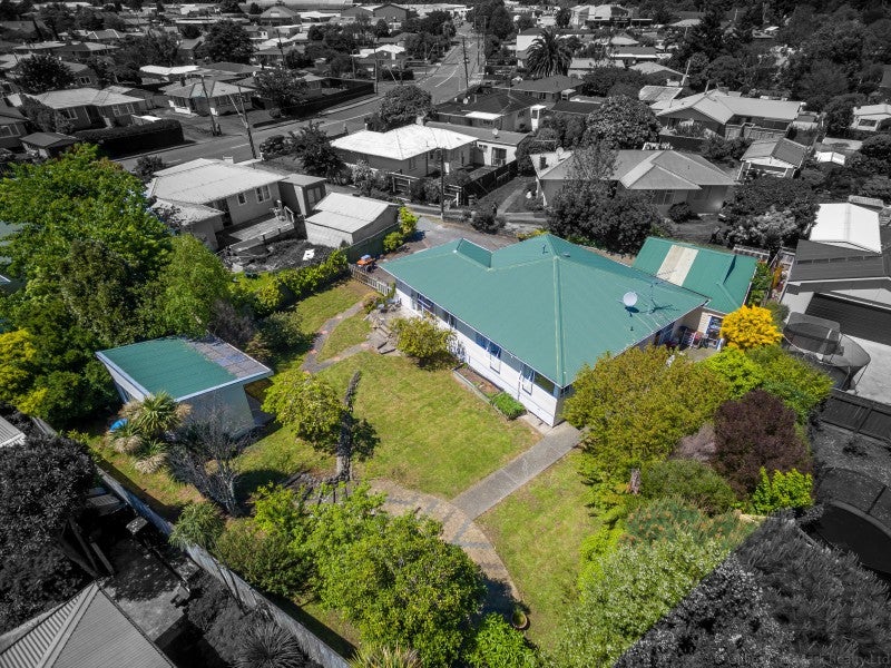 27 Totara Park Road, Clouston Park, Upper Hutt - Carousel 2
