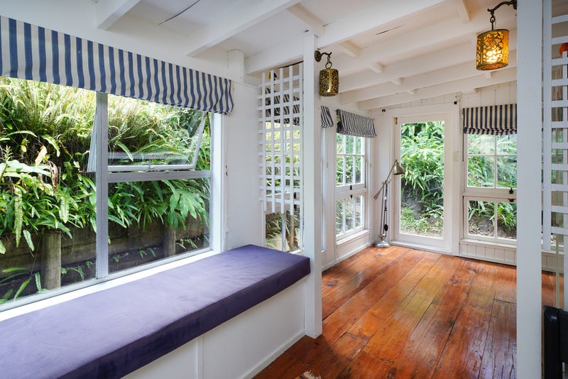 57 Queens Drive, Oneroa, Waiheke Island - Carousel 20