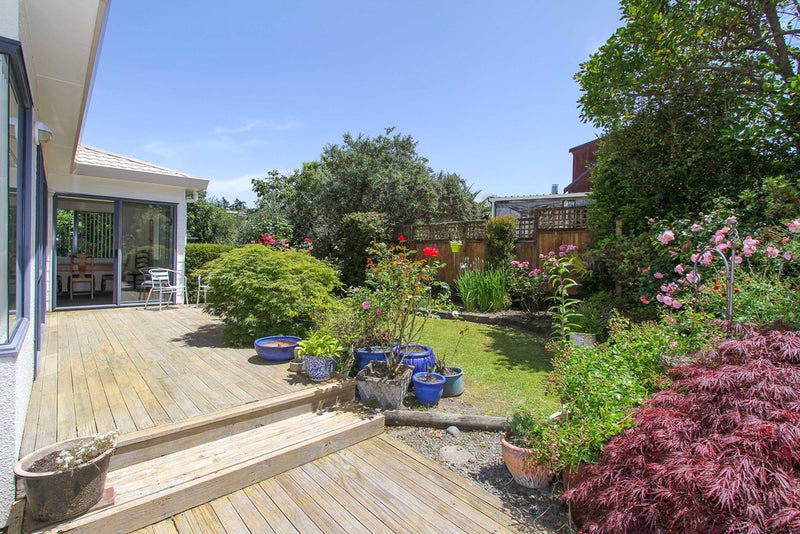 30 Donald Street, Stanmore Bay, Whangaparaoa - Carousel 1