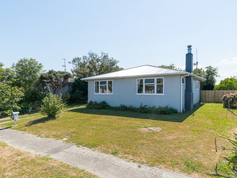 50 Nottingham Avenue, Awapuni, Palmerston North - Carousel 2
