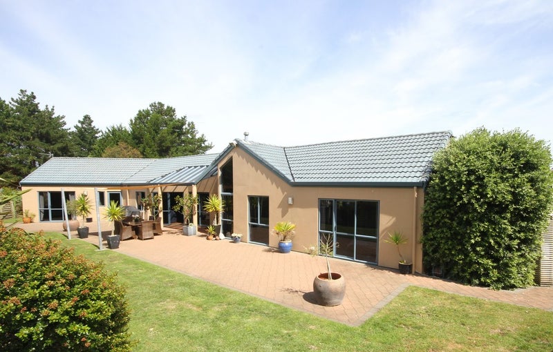 18 Sandcroft Drive, Westmere, Whanganui - Carousel 2