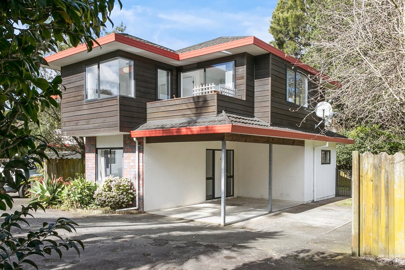 6/8 Cleary Road, Panmure, Auckland - Carousel 1