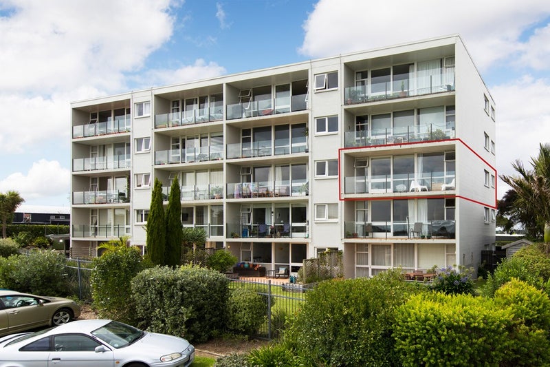 9/160 Kepa Road, Orakei, Auckland - Carousel 1