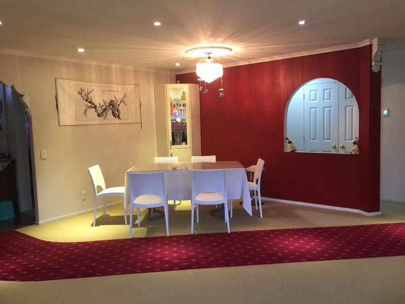 1 Beragh Place, East Tamaki, Auckland - Carousel 1