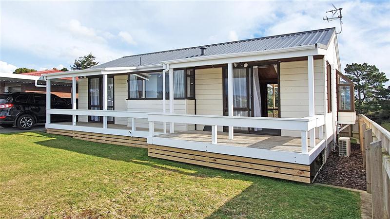23A Heta Road, Highlands Park, New Plymouth - Carousel 1