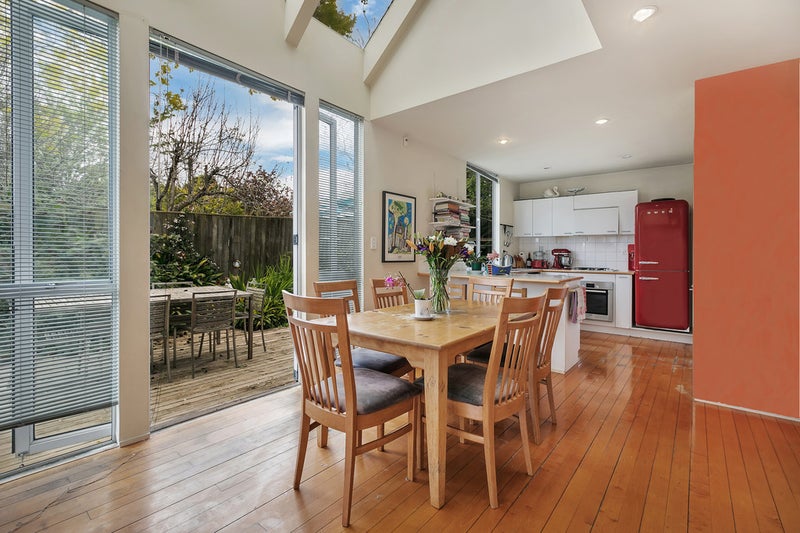 2/8 Westmoreland Street East, Grey Lynn, Auckland - Carousel 2