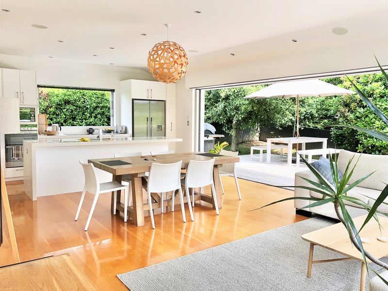 3 Chesterfield Avenue, Glendowie, Auckland - Carousel 1