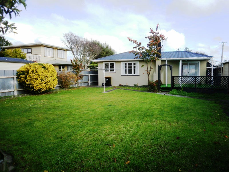 48 Highbury Avenue, Highbury, Palmerston North - Carousel 18