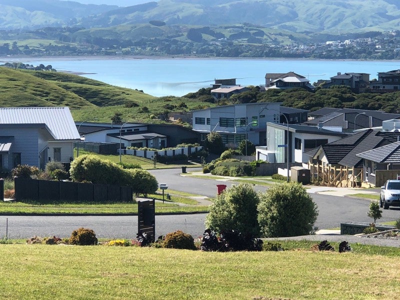 21 Mo Street, Camborne, Porirua - Carousel 1