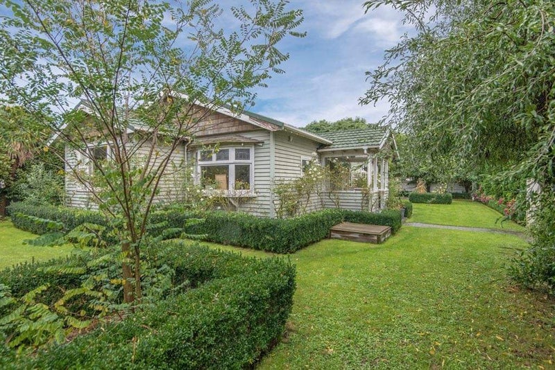 7 Lionel Street, Avonside, Christchurch - Carousel 1