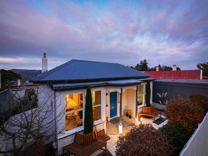 8 City Road, Roslyn, Dunedin - Carousel 1