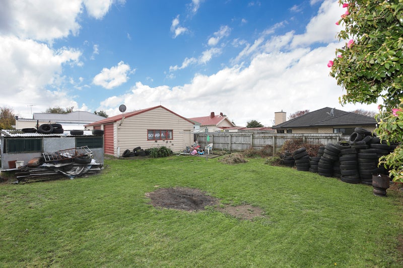 13 York Street, Feilding, Feilding - Carousel 21