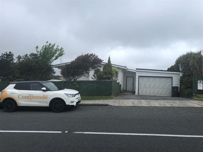 60 Baylands Drive, Newlands, Wellington - Carousel 1