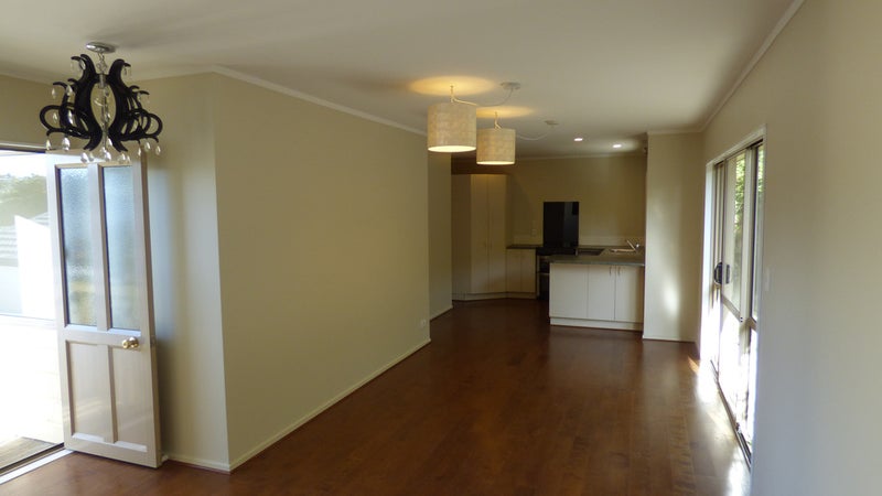 2/6 Knott Road, Stanmore Bay, Whangaparaoa - Carousel 2