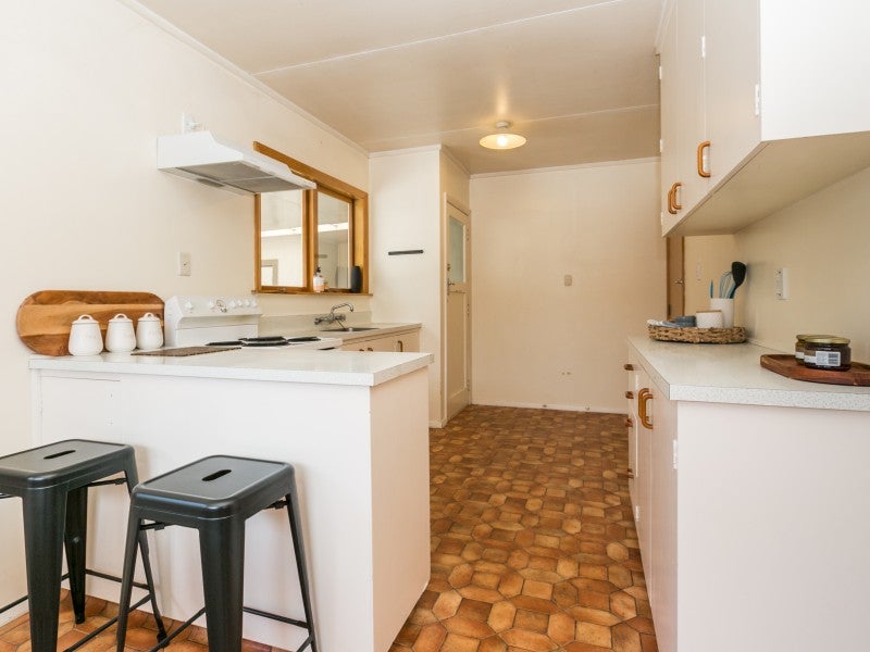 39 Plunket Street, Tamatea, Napier - Carousel 2