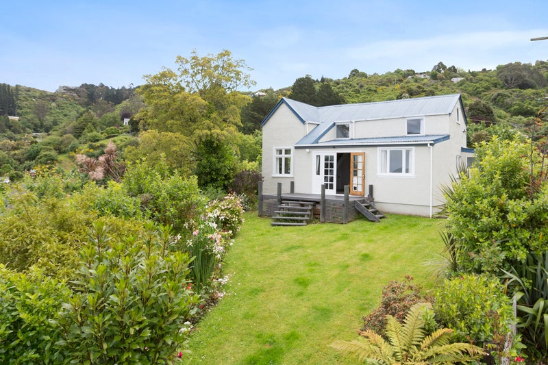 11 Henry Street, Careys Bay, Port Chalmers - Carousel 1