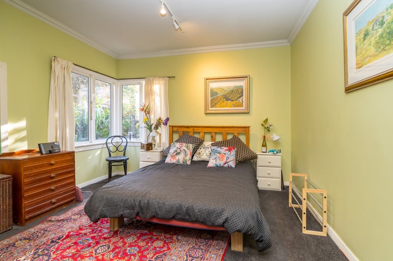 77 Glen Road, The Glen, Dunedin - Carousel 2