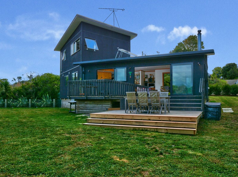 1024B Sussex Street, Mayfair, Hastings - Carousel 18