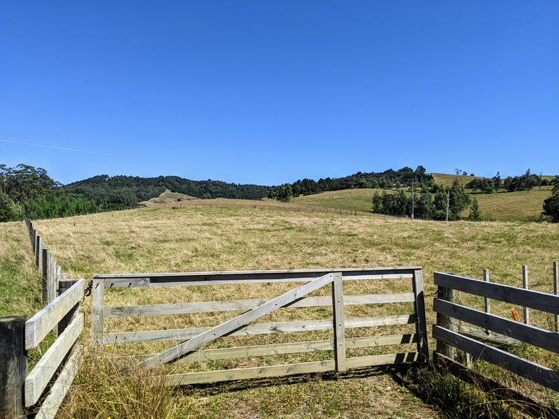 662 West Coast road, Makarau, Auckland - Carousel 2