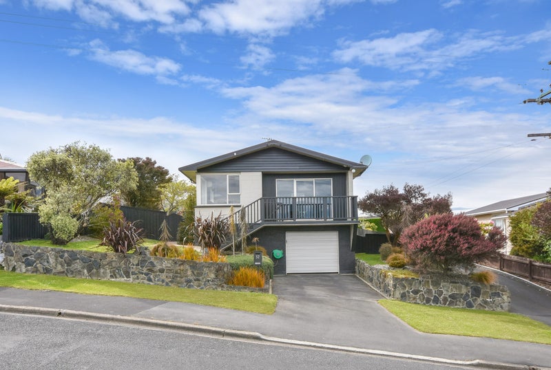 52 Murano Street, Shiel Hill, Dunedin - Carousel 1