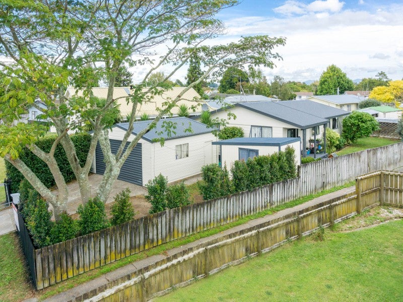 48 Odlin Crescent, Nawton, Hamilton - Carousel 1