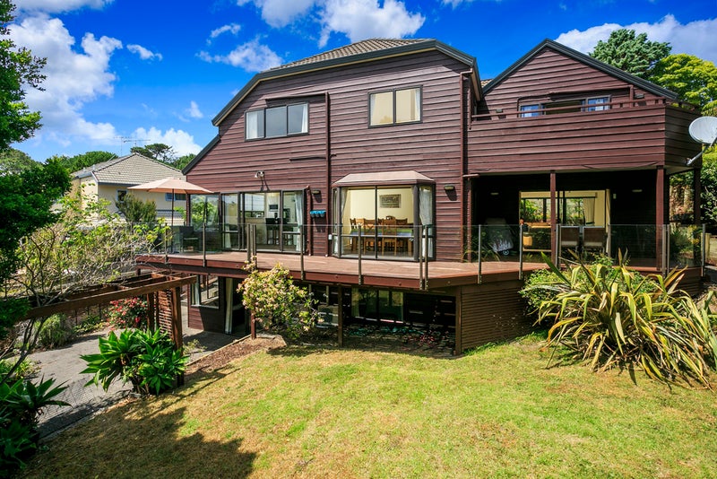124 Onetaunga Road, Chatswood, Auckland - Carousel 1