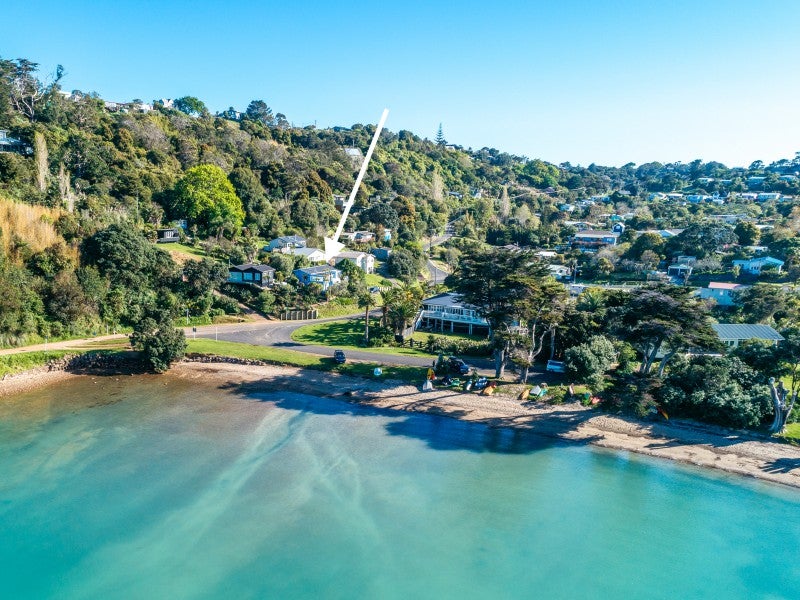 44 Lannan Road, Surfdale, Waiheke Island - Carousel 17