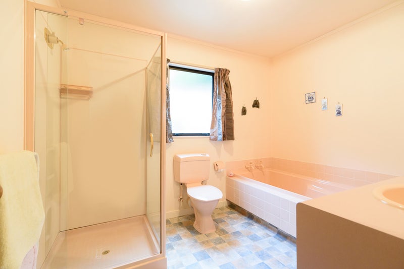 2/382 Evans Bay Parade, Hataitai, Wellington - Carousel 20