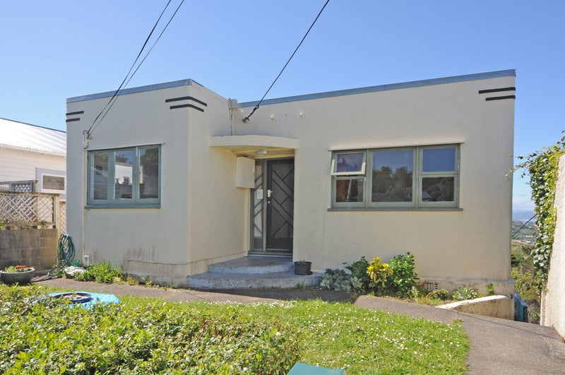 90 Farnham Street, Mornington, Wellington - Carousel 1